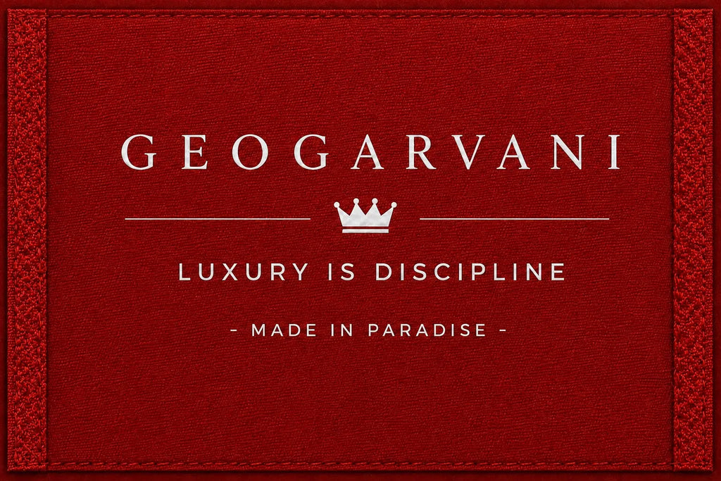 GEOGARVANI Cash Is King Tee – White Contrado